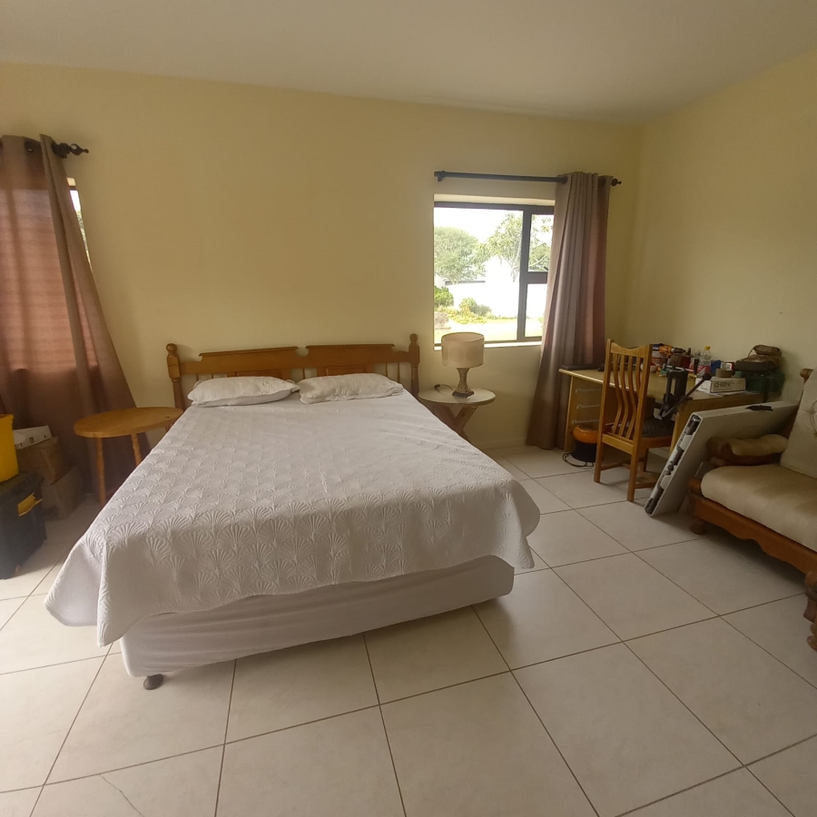 7 Bedroom Property for Sale in Royal Alfred Marina Eastern Cape